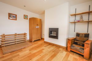 Photo 7- click for photo gallery